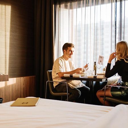 Carbon Hotel Genk Eksteriør billede