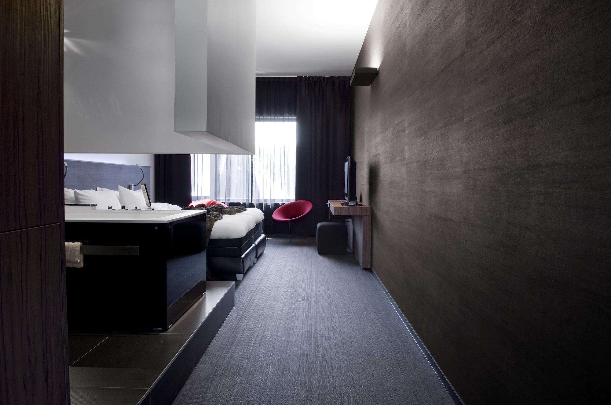Carbon Hotel Genk Værelse billede