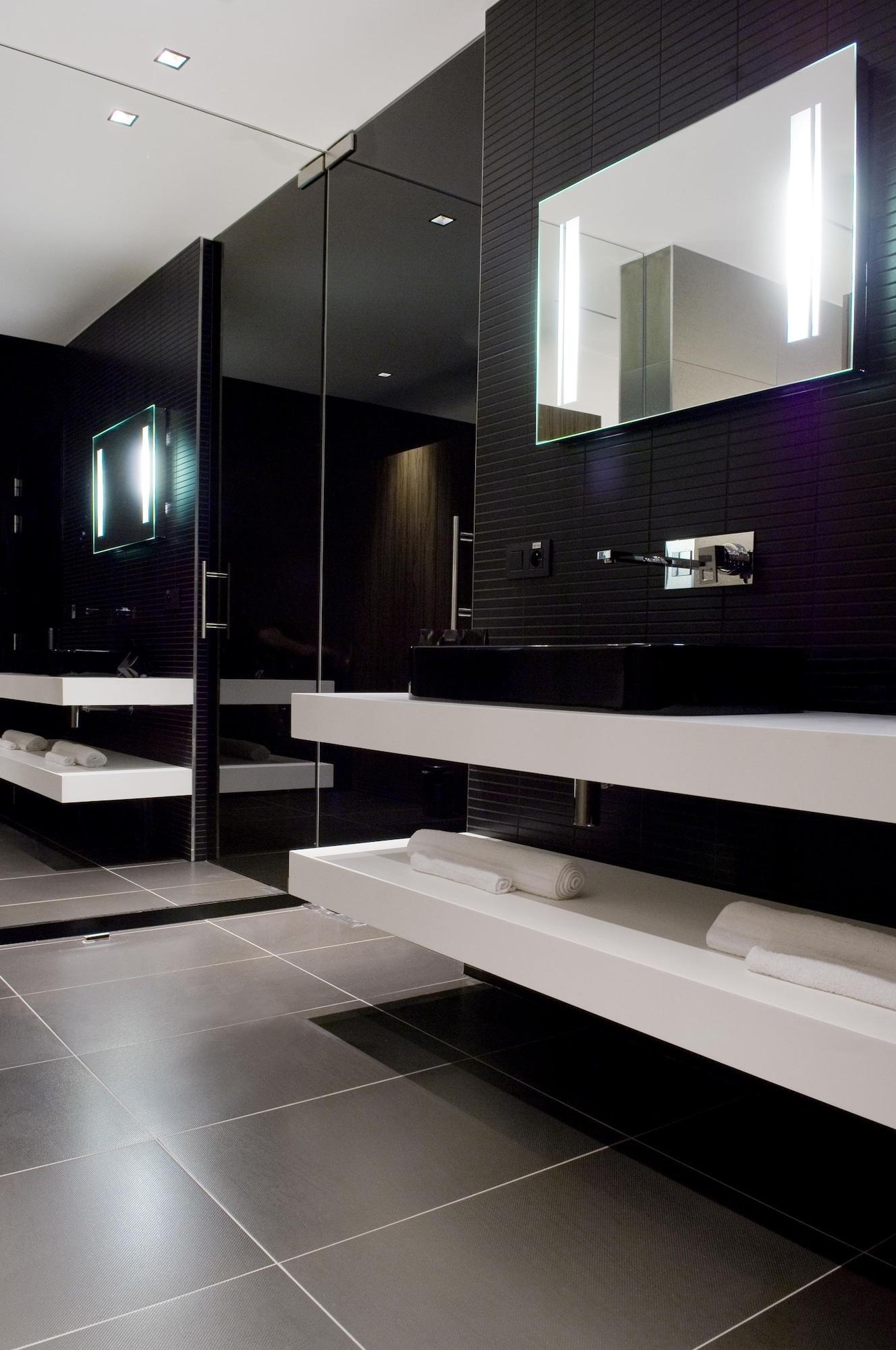 Carbon Hotel Genk Eksteriør billede