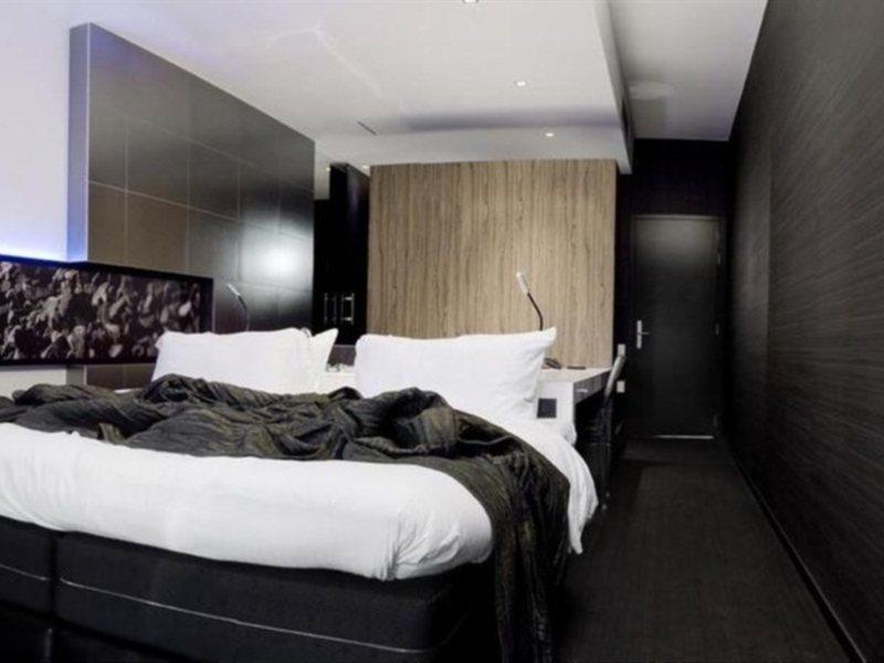 Carbon Hotel Genk Eksteriør billede