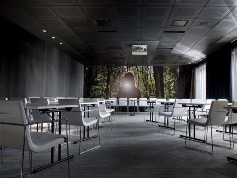 Carbon Hotel Genk Eksteriør billede