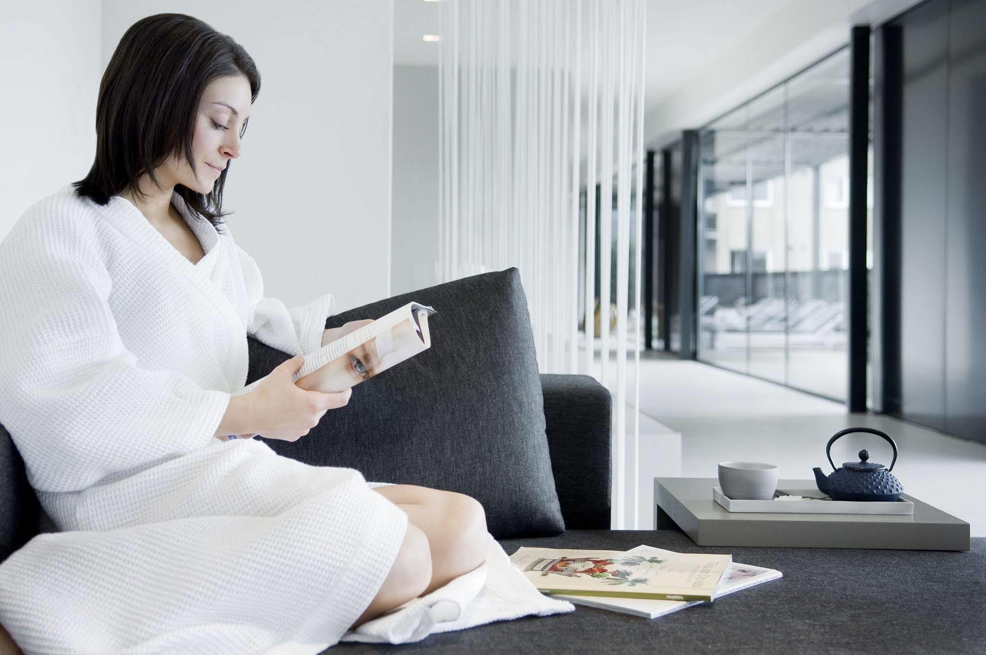 Carbon Hotel Genk Eksteriør billede