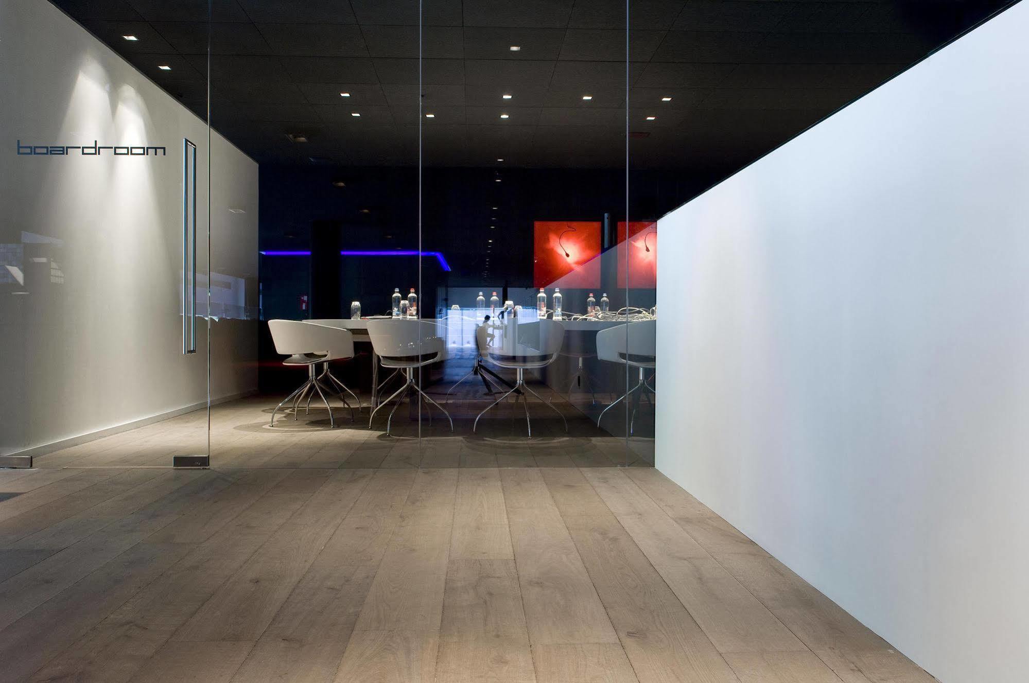 Carbon Hotel Genk Restaurant billede
